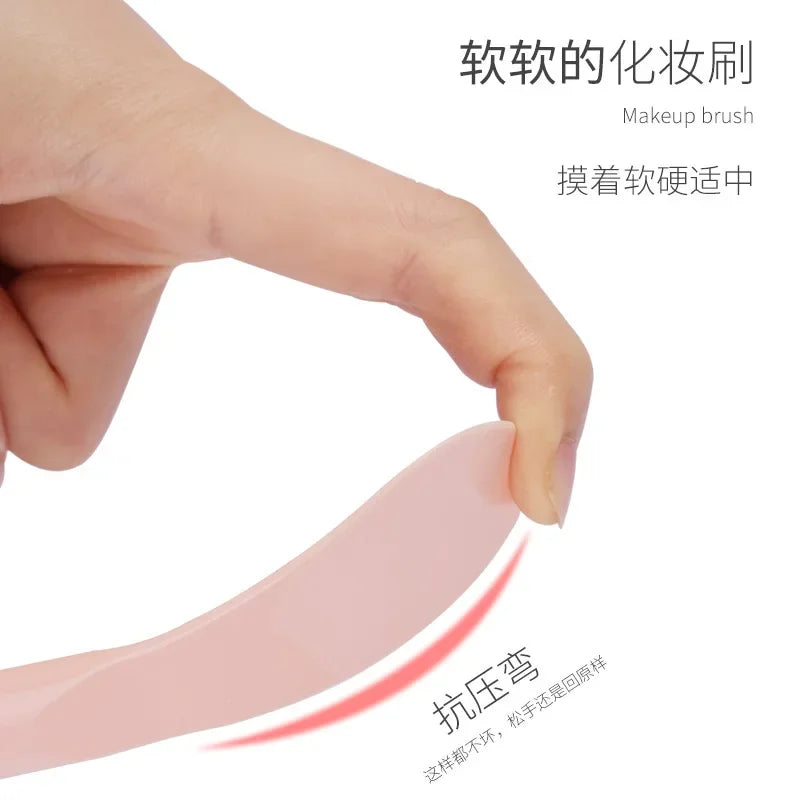 Silicone Facial Mask Brush with Scraper – Dual-Use Beauty Tool