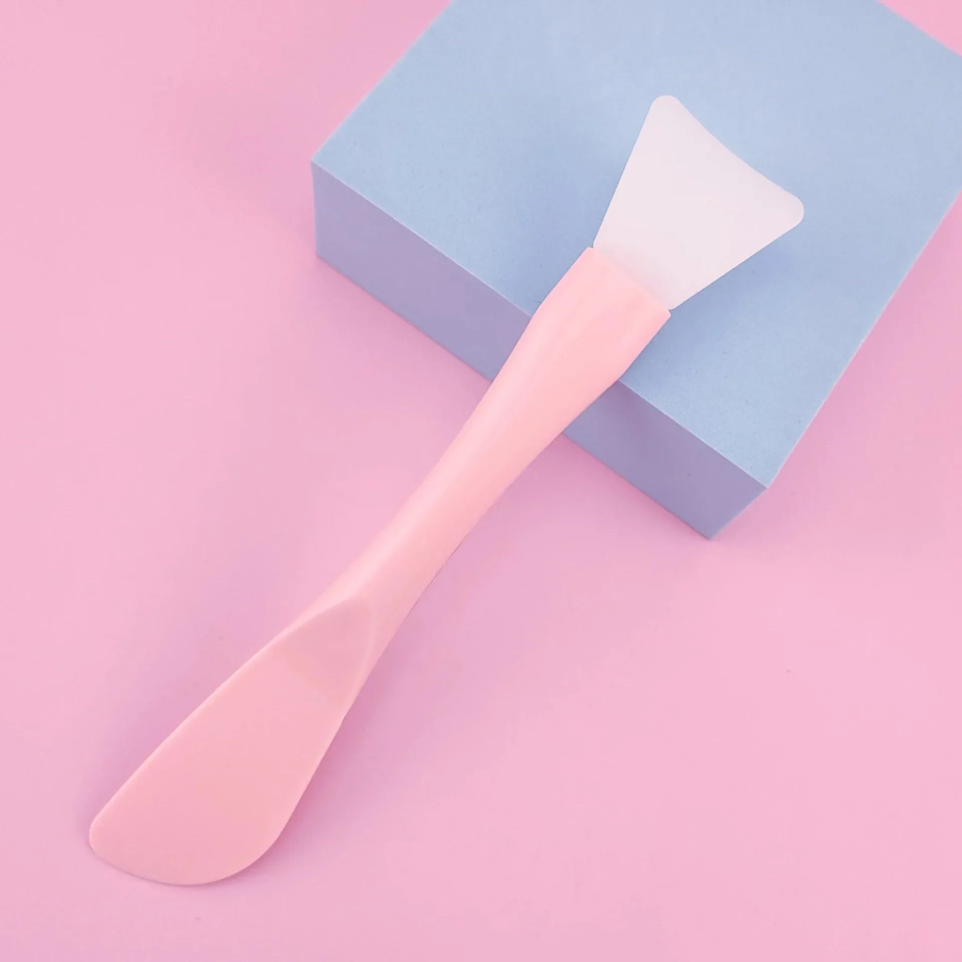 Silicone Facial Mask Brush with Scraper – Dual-Use Beauty Tool
