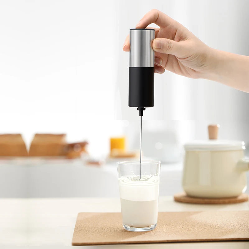 Rechargeable Handheld Milk Frother – Foam Maker for Lattes & Coffee