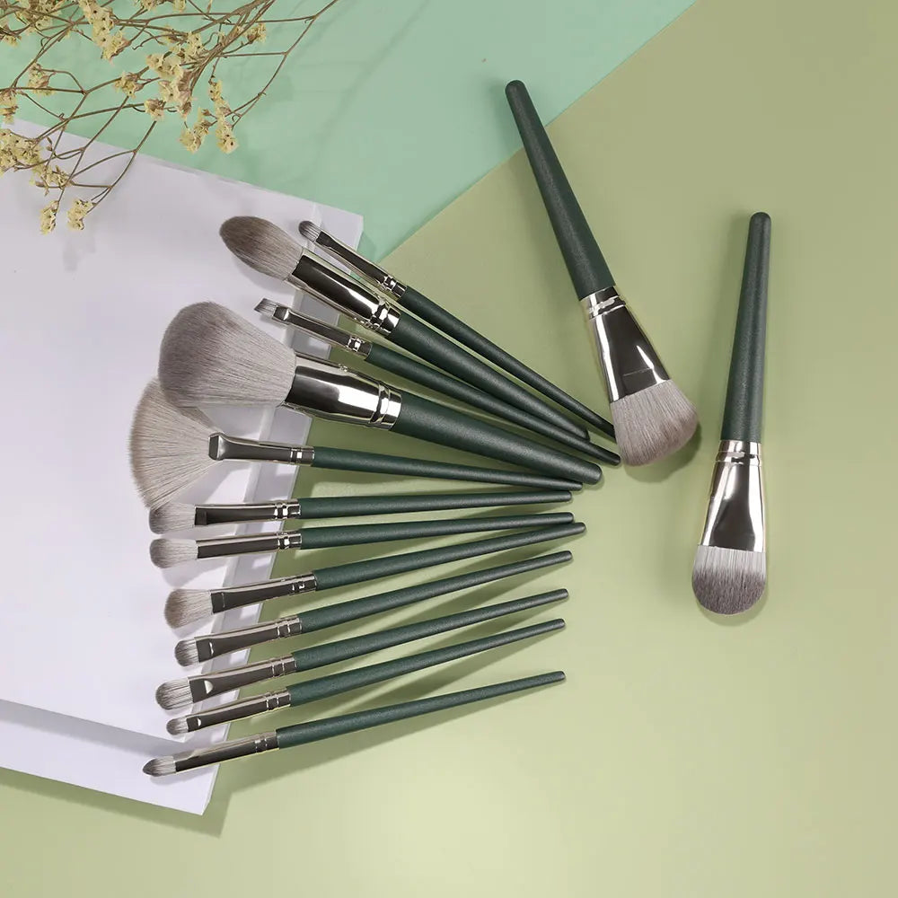 10/14pc Makeup Brush Set – Super Soft Eyeshadow & Foundation Brushes