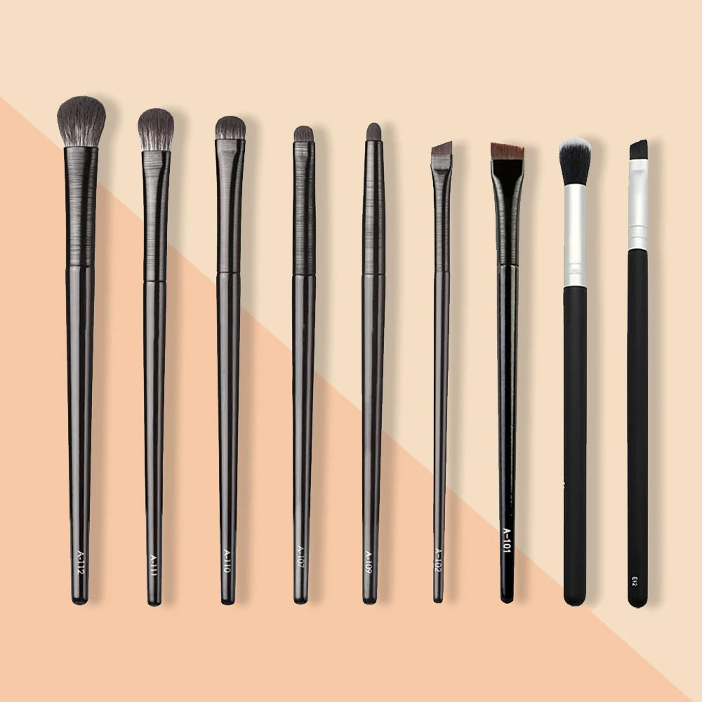 Professional Makeup Brush Set – Foundation, Blush & Contour Brushes