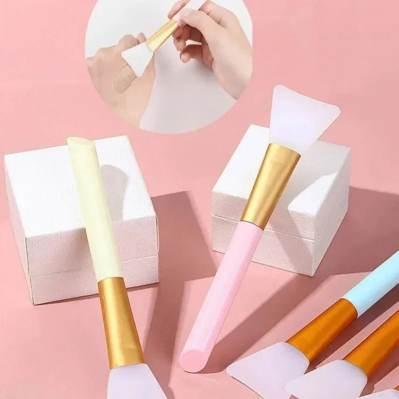 Silicone Face Mask Brush Applicator – Soft Tip Beauty Tool