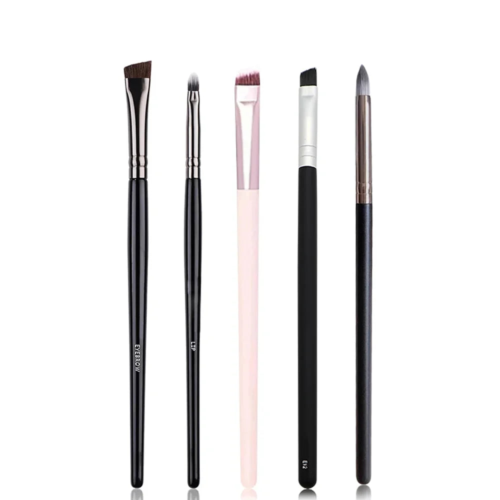 Professional Makeup Brush Set – Foundation, Blush & Contour Brushes