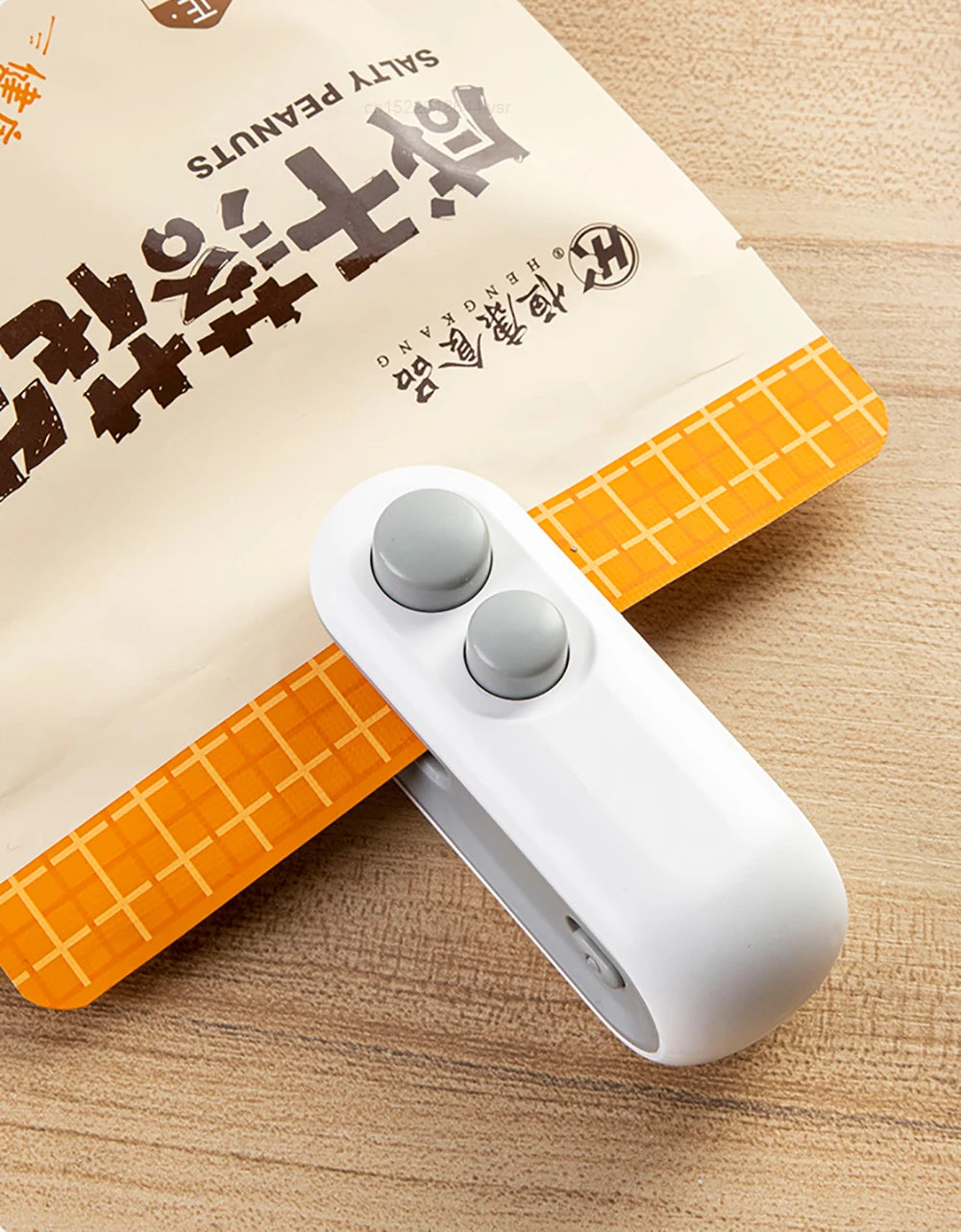 Mini Handheld Heat Bag Sealer – Portable Plastic Bag Sealing Machine