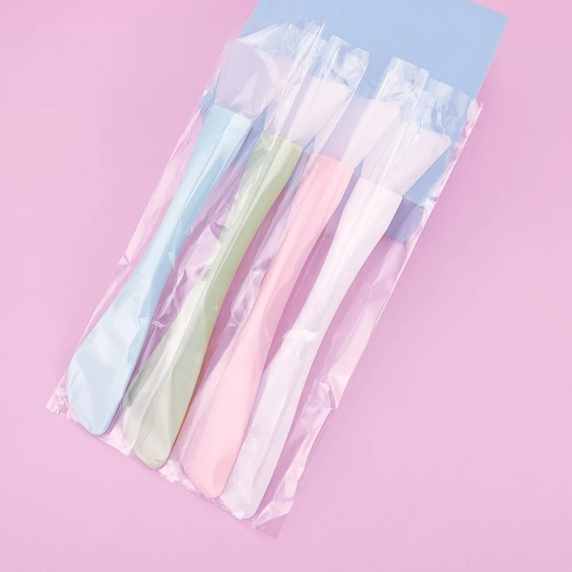 Silicone Facial Mask Brush with Scraper – Dual-Use Beauty Tool