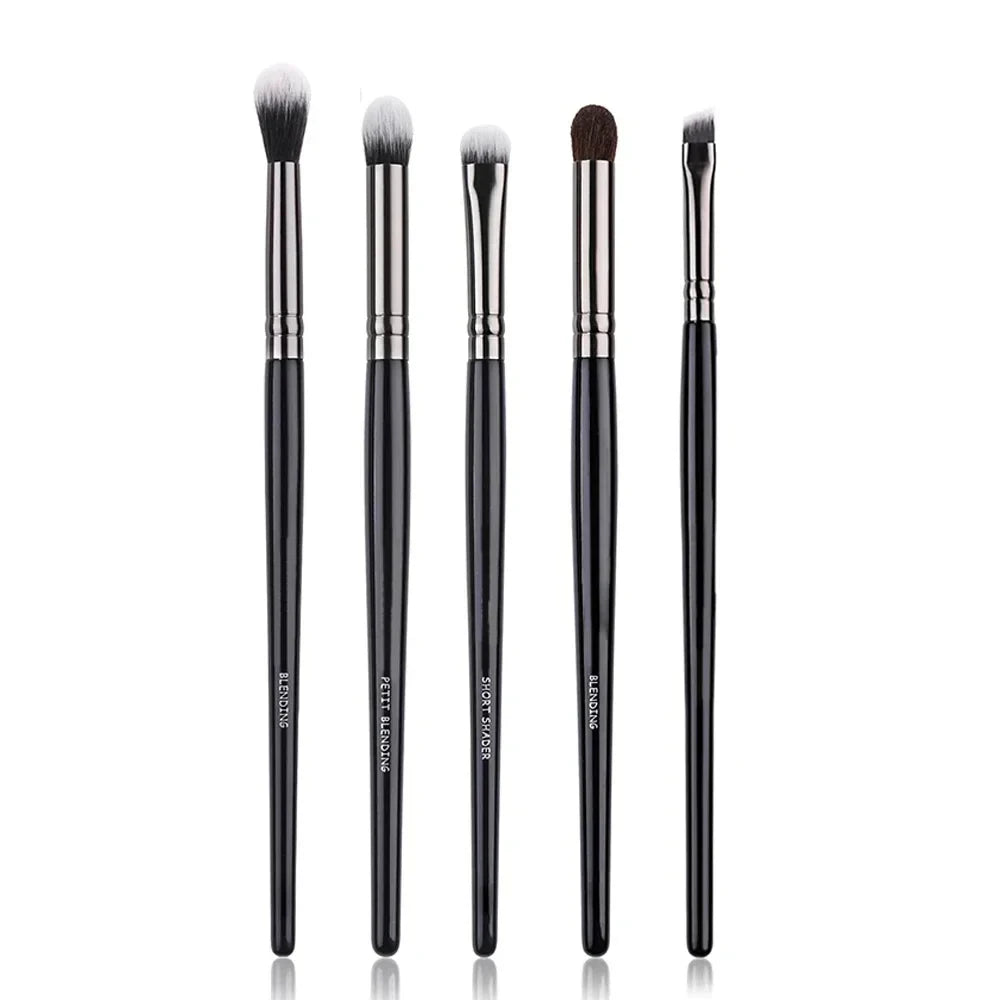 Professional Makeup Brush Set – Foundation, Blush & Contour Brushes