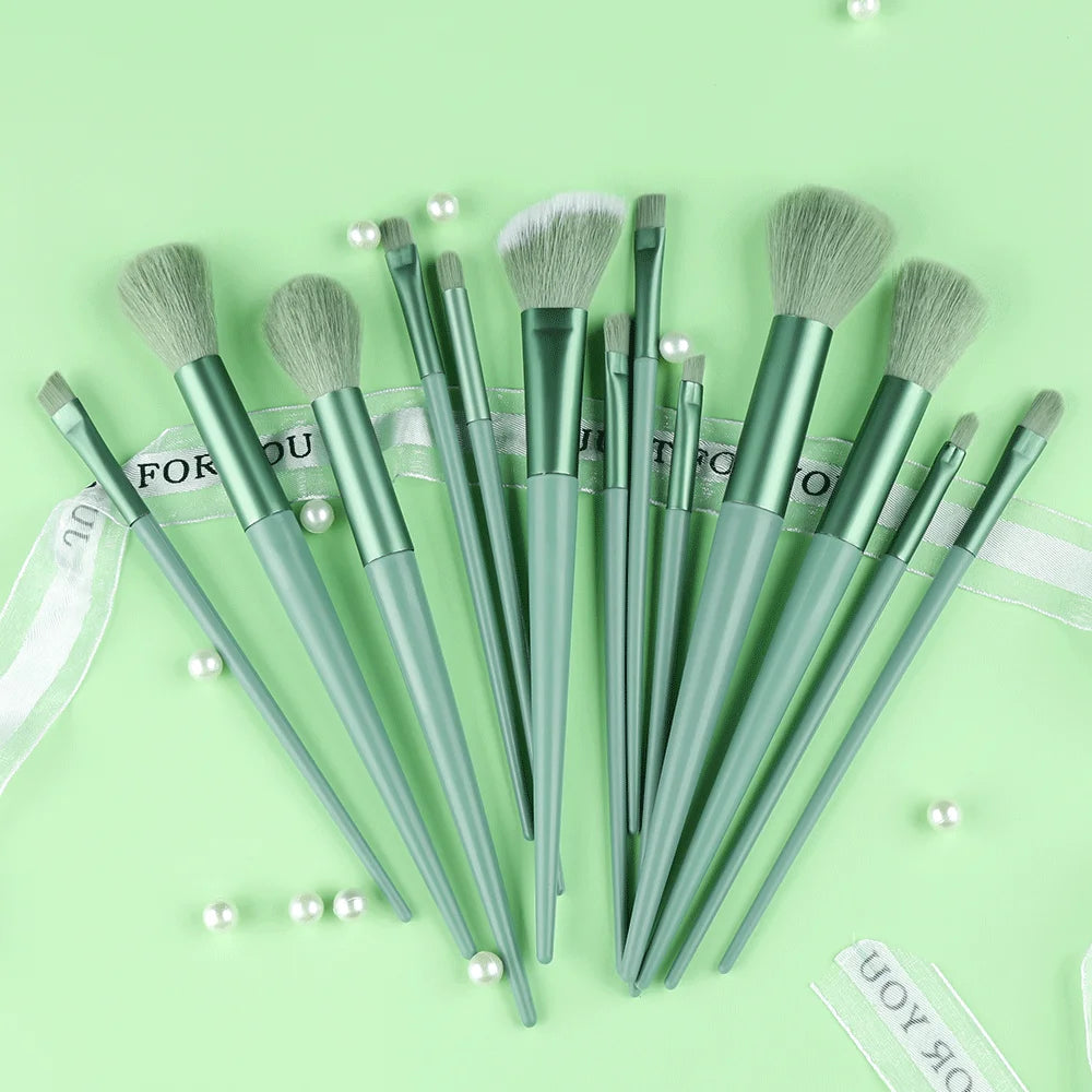 10/14pc Makeup Brush Set – Super Soft Eyeshadow & Foundation Brushes