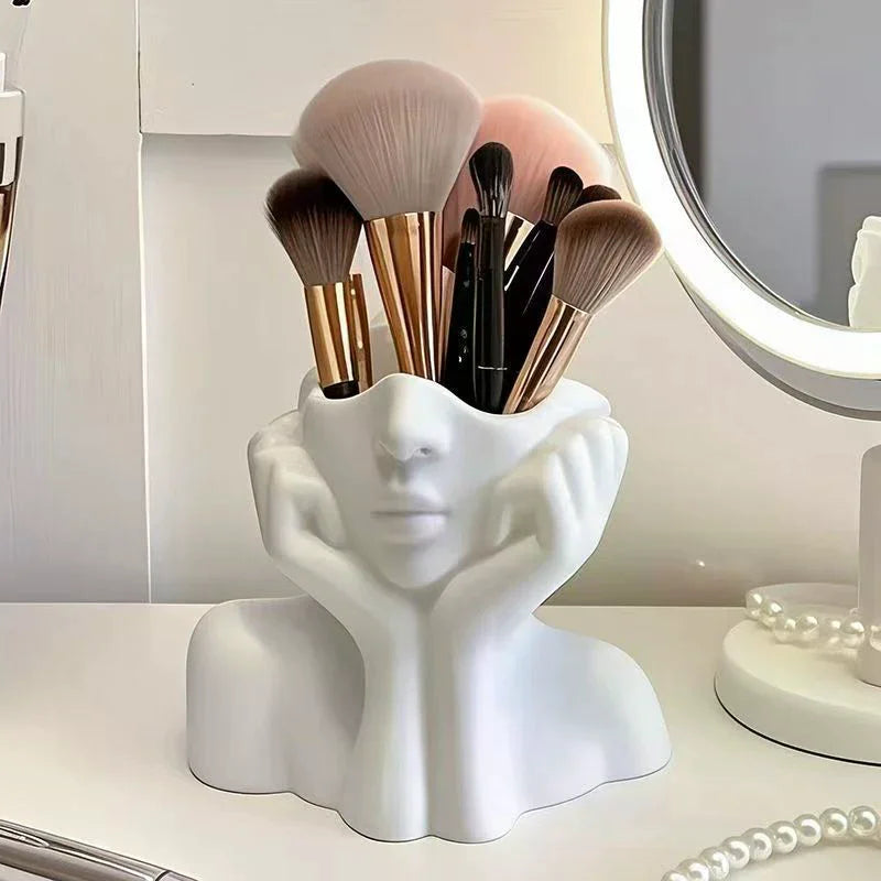 Human Body Art Vase – Makeup Brush & Pen Holder Desk Organiser Statue